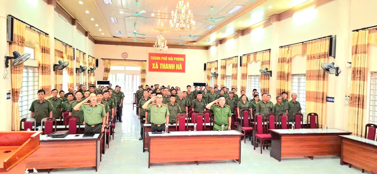 Khai giảng lớp bồi dưỡng nghiệp vụ cho lực lượng tham gia bảo vệ an ninh, trật tự ở cơ sở tại xã Thanh Hà